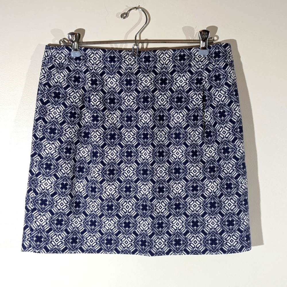 J. Crew NWT Womens Geometric Blue/White Short Pencil Skirt SIZE 6